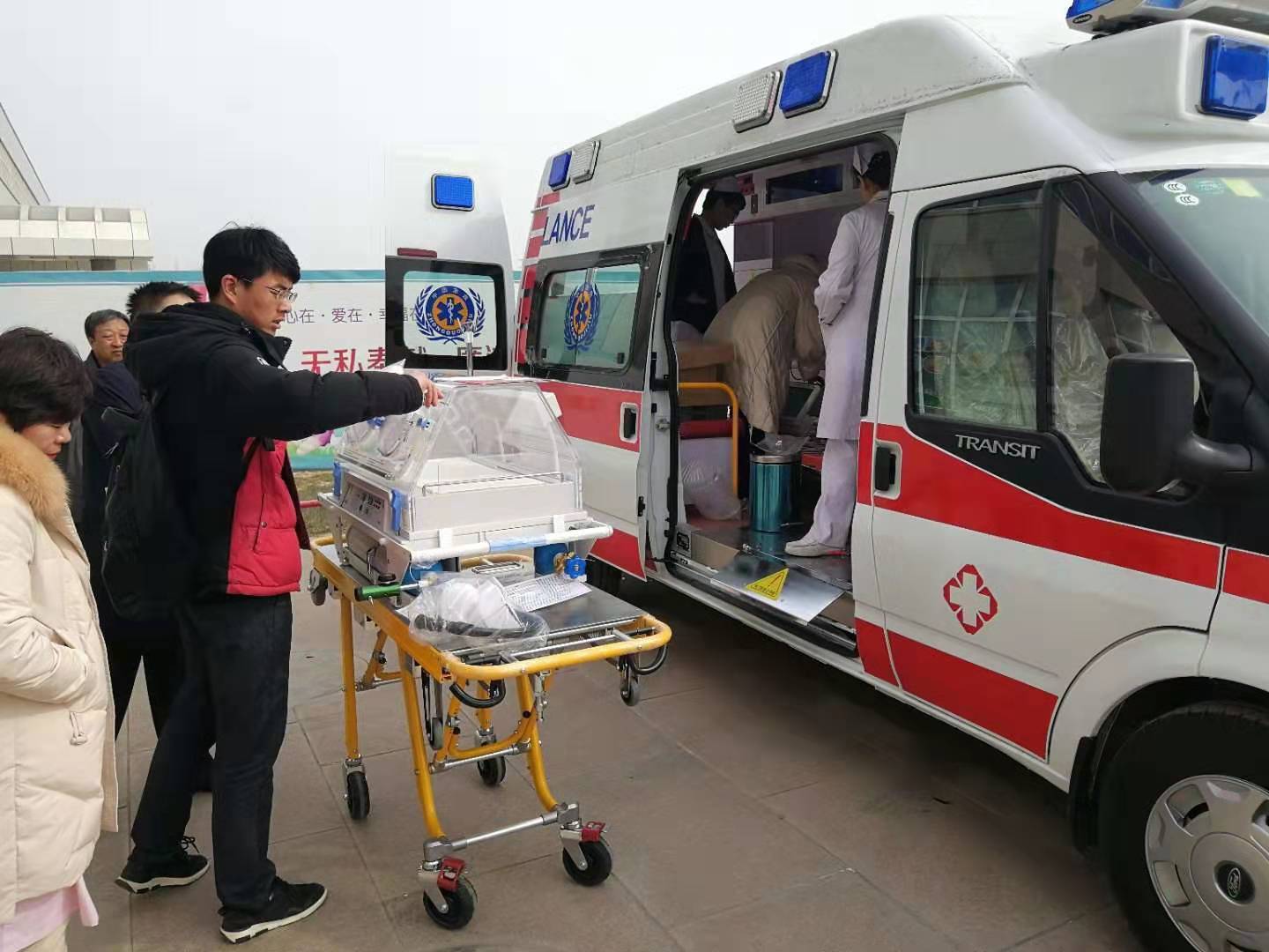 杨浦区救护车转院